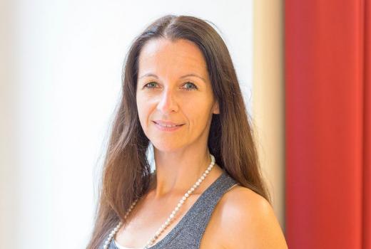 Eva Pöschl-Walter - Ananya